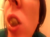 Poop eating makes her healthy
